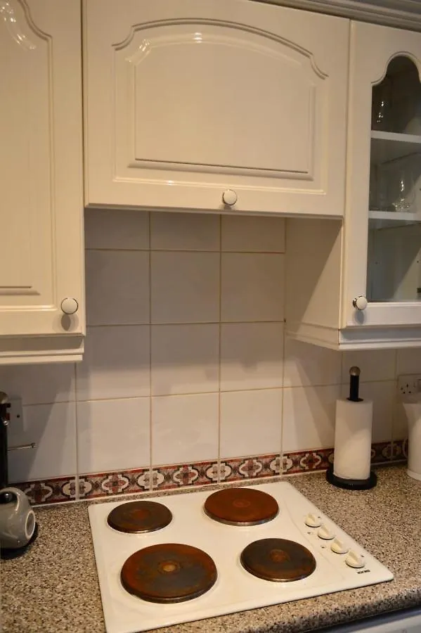 Homely Comfortable 2 Bed In Historic Rose Street Edinburgh 0*,  United Kingdom